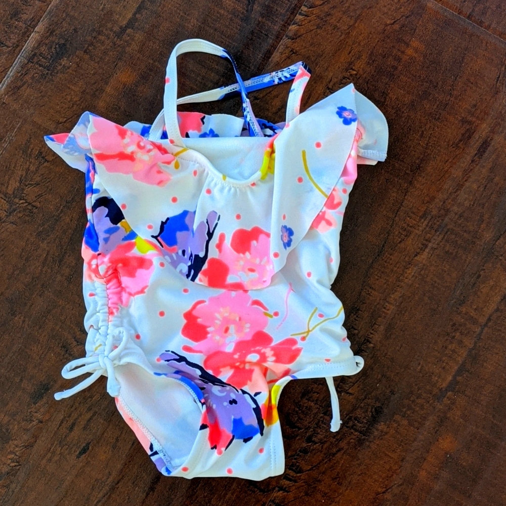 Girls swim suit